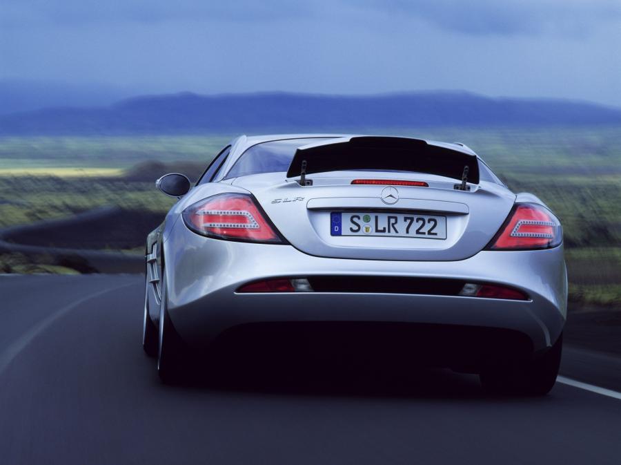  Mercedes-Benz SLR McLaren 2003 года  (фото 164 из 319)